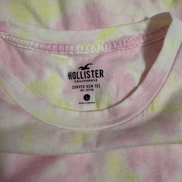 Hollister Pink and Yellow Curved Hem Tie-Dye Tee - Picture 5 of 6